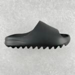 adidas YEEZY Slide（FX0495）