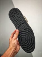 【SALE】Nike Air Jordan 1 High OG "Sail/Dark Mocha/Black"  (555088-105) - 图片 9