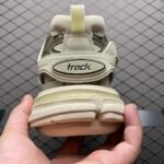 BALENCIAGA Track sneakers in beige（542436W2LA29110） - 图片 9