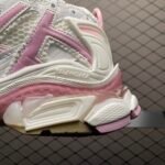 BALENCIAGA Runner Sneaker "White/Pink"（677403W3RB39059） - 图片 3