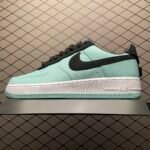 Tiffany & Co. Reveals Friends & Family Version Of Its Nike Air Force 1 Low “1837”（dz1382-002）