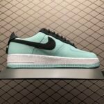 Tiffany & Co. Reveals Friends & Family Version Of Its Nike Air Force 1 Low “1837”（dz1382-002） - 图片 3