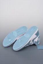 Nike WMNS Air Jordan 1 High OG "Denim"(DM9036-104) - 图片 3