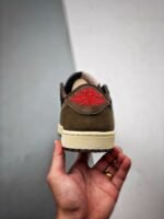 【SALE】Travis Scott × Nike Air Jordan 1 Low OG SP-T "Black/Dark Mocha"(CQ4277-001) - 图片 8