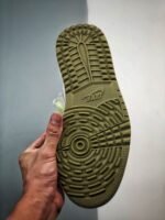 Travis Scott × Nike Air Jordan 1 Low Golf NRG "Neutral Olive"(FZ3124-200) - 图片 9