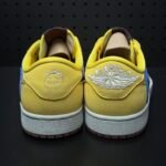 Travis Scott × Nike WMNS Air Jordan 1 Low OG "Canary" (DZ4137-700 ) - 图片 16