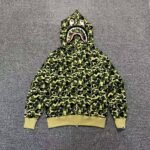 Bape Shark Hoodie（1E80-115-022）