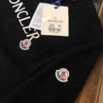 MONCLER lettering embroidered logo hoodie（MK9980） - 图片 3