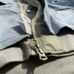 sacai x Carhartt WIP FW23 Collaboration Fake Two-Piece Jacket "Black"（23-03110M-001） - 图片 6