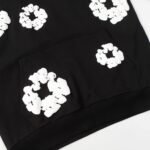 DENIM TEARS The Cotton Wreath Sweatshirt "Black"(301-010-30） - 图片 4