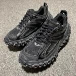 BALENCIAGA Bouncer (Defender) Screw Sneaker With Piercings"Black"（685613W2RAD1081） - 图片 11