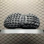 BALENCIAGA Bouncer (Defender) Screw Sneaker With Piercings"Black"（685613W2RAD1081） - 图片 4