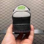 STAPLE × Nike SB Dunk Low "Pigeon Black/White" (BV1310-013) - 图片 2