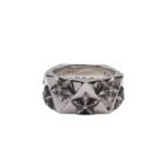 CHROME HEARTS Diamond-shaped pentagram ring（CHROME HEARTS 040）