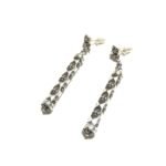 CHROME HEARTS Faceted Cross Cylindrical Earrings（CHROME HEARTS 115） - 图片 2
