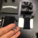 CHROME HEARTS Long Cross Earrings（CHROME HEARTS 129） - 图片 4