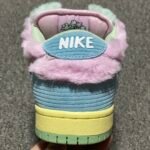 VERDY × Nike SB Dunk Low Pro QS "Visty/Blue Gaze and Enamel Green"(FN6040-400) - 图片 16