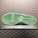 VERDY × Nike SB Dunk Low Pro QS "Visty/Blue Gaze and Enamel Green"(FN6040-400) - 图片 5