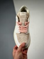 Chris Paul × Nike Air Jordan 1 Low OG "CP3" (FZ0455-200) - 图片 2