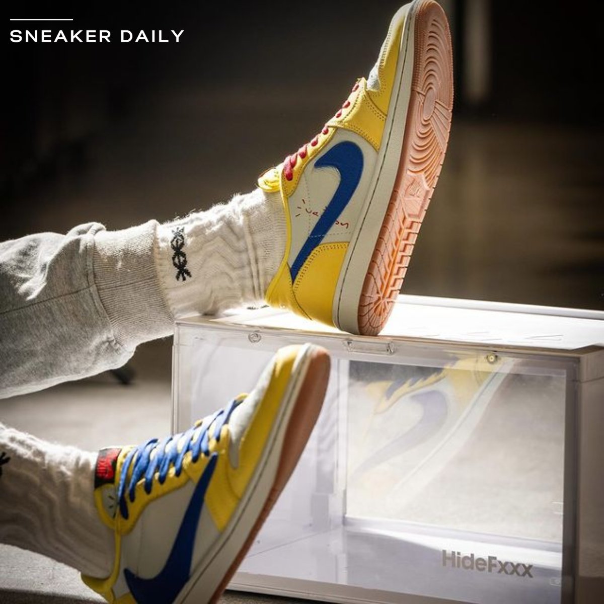 Gi&agrave;y Air Jordan 1 Retro Low OG SP x Travis Scott 'Canary' (WMNS) DZ4137-700