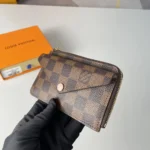 Louis Vuitton Card Case Porto Carte Recto Verso （M69431） - 图片 22