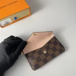 Louis Vuitton Card Case Porto Carte Recto Verso （M69431） - 图片 25