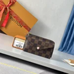 Louis Vuitton Card Case Porto Carte Recto Verso （M69431） - 图片 3