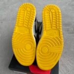 Nike Air Jordan 1 Retro High (NOT FOR RESALE) "Varsity Maize"（861428-107） - 图片 2