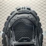 BALENCIAGA Defender "Black"（685613W2RA61000） - 图片 6