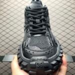 BALENCIAGA Defender "Black"（685613W2RA61000） - 图片 8