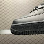 Supreme × Nike Air Force 1 Mid "Black" FW24（FZ8784-001） - 图片 6