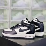 Stussy × Nike Air Force 1 Mid "Black and Light Bone"（DJ7840-002）