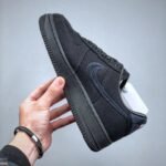 Stussy × Nike Air Force 1 Low "Triple Black"（CZ9084-001）