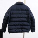 GUCCI Nylon Down Jacket（794821-Z8BTA-4215） - 图片 2