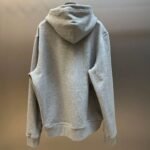 Burberry  Check Label Cotton Zip Hoodie in Black（81022761） - 图片 4