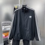 Balenciaga  Men Tracksuit Jacket（712280TNQ221000） - 图片 2