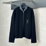 LOUIS VUITTON Knit bomber jacket（1AHVN7）