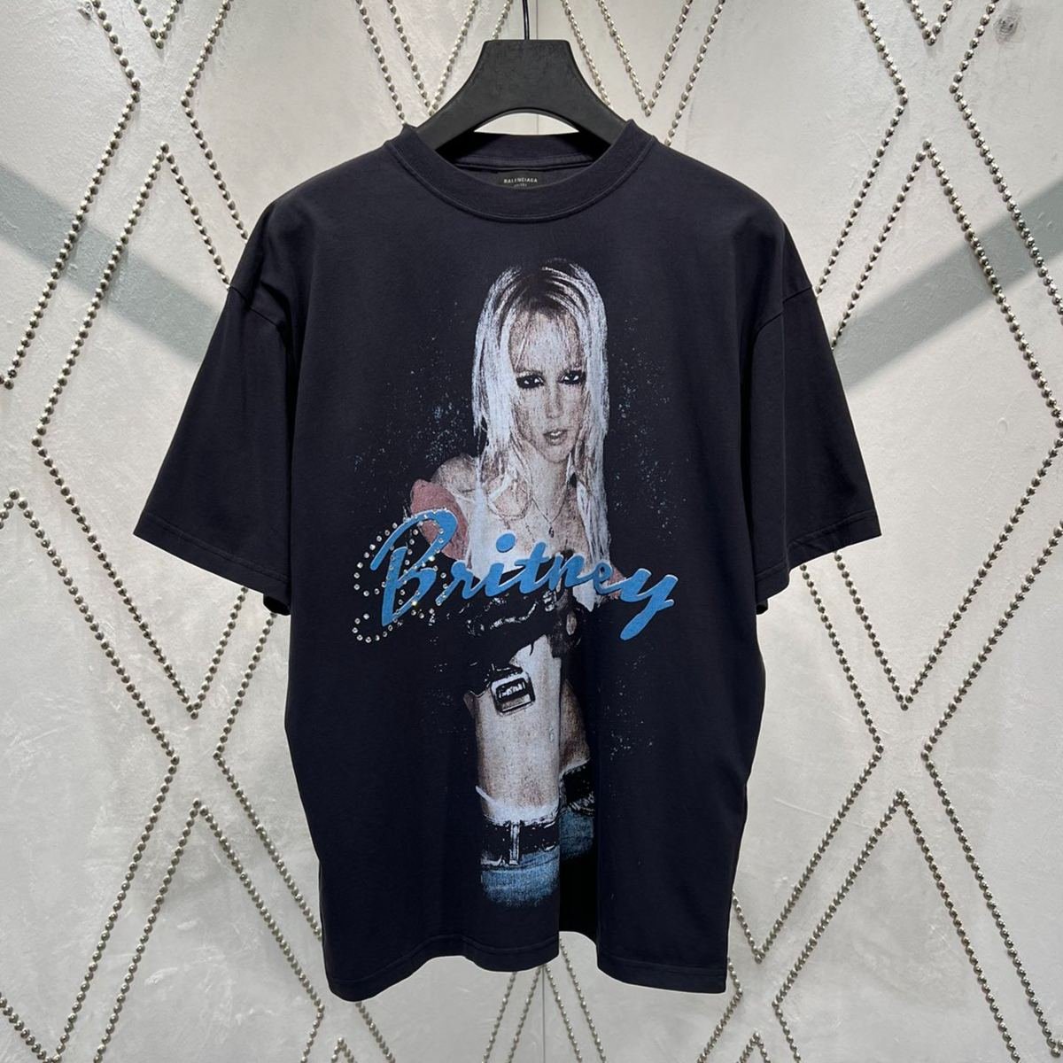imageName1751613155454 Balenciaga Britney Spears Series Oversized T-shirt in Faded Black /blue(850345TTVJ61041) - 图片 1