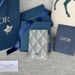 Dior Vertical Compact Card Holder（2ESBC319DCO-H42E）