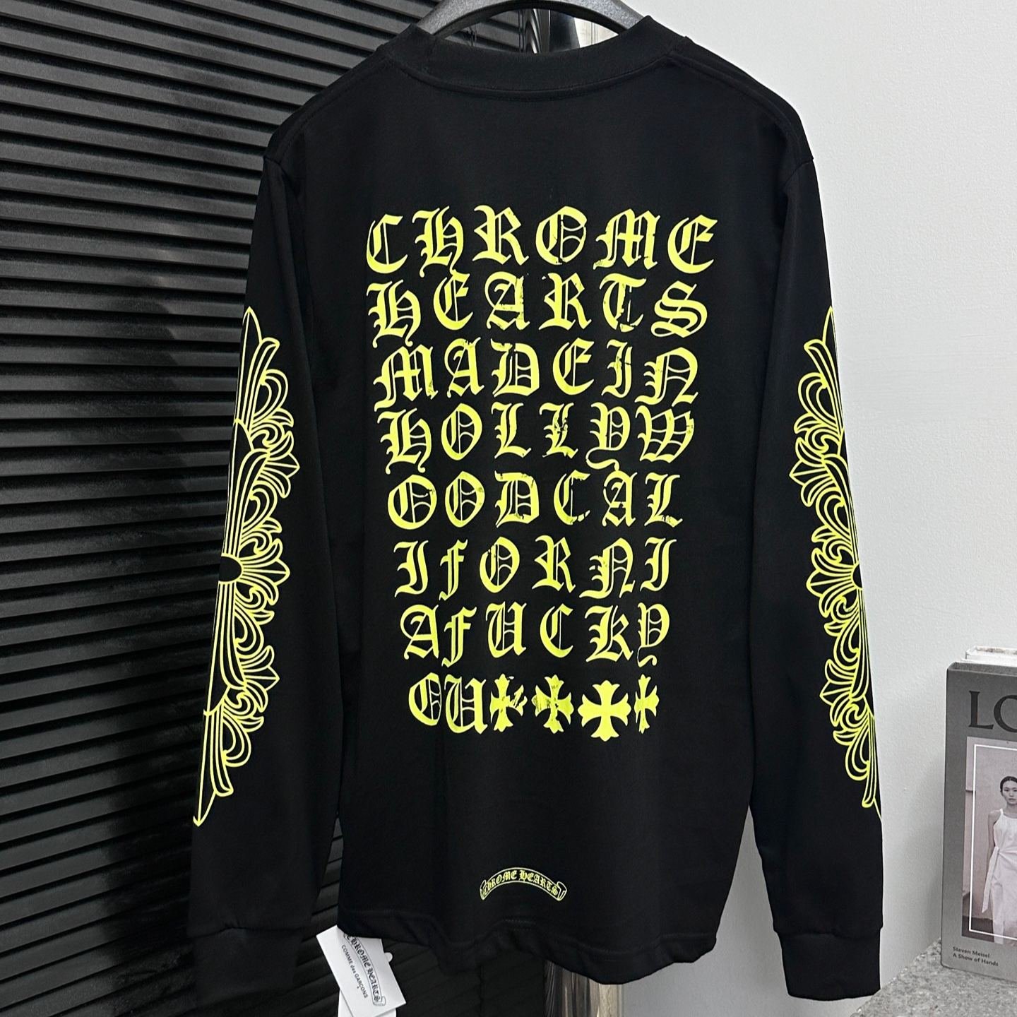 imageName1756189477303 CHROME HEARTS neon floral cross long-sleeved pocket T-shirt 2020 spring and summer (CH-064) - 图片 1