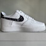 Nike Women's Air Force 1 Low '07 Essential "Black Paisley"（DH4406-101） - 图片 2