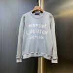 Louis Vuitton embroidered sweatshirt（1AIKCO）