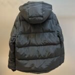 Burberry down jacket with detachable sleeves（81126601） - 图片 2