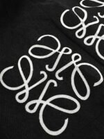 LOEWE Anagram Jacket 'Black' (H526Y50W18-1100） - 图片 4