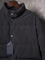 PRADA technical fabric down jacket (292286-13GP-F0594-S-OOO） - 图片 10