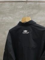 BALENCIAGA embroidered logo lettering stand collar zipper jacket（763436TNQ251000） - 图片 8