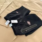 Nike x Central Cee Tech Fleece Jogger Pants "Black"（HQ3749-010） - 图片 4