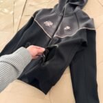 Nike x Central Cee Tech Fleece Windrunner "Black/Anthracite"（HQ3748-010） - 图片 3