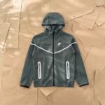 Nike Tech Fleece Full-Zip Windrunner-Reflective strips（FZ0754-010） - 图片 3