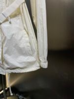 PRADA Ivory Technical Pongé Blouson Jacket（292255-16NA-白色-S-OOO） - 图片 9